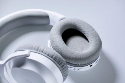 Barracuda X (2022) - Mercury White - Image 7