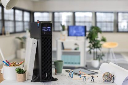 APC Smart-UPS SRT 2200VA 230V - Image 9