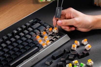Razer BlackWidow V4 Keyboard 75% ISO - Image 11