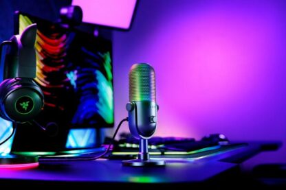 Razer Seiren V3 Chroma RGB Microphone - Image 10