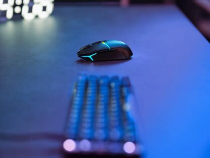 Corsair NIGHTSABRE WR RGB MOUSE - Image 5