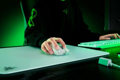 Razer Viper V3 Pro Mouse, white - Image 12