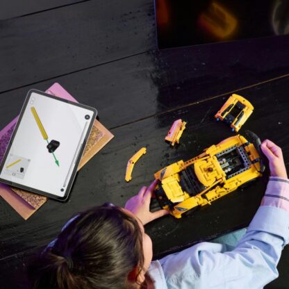 Chevrolet Corvette Stingray, LEGO 42205 - Image 4