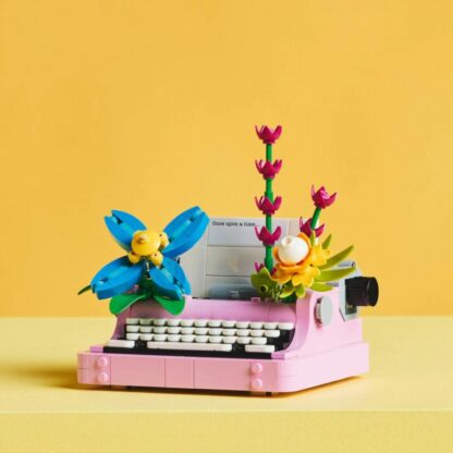 Typewriter with Flowers 31169 - Image 7