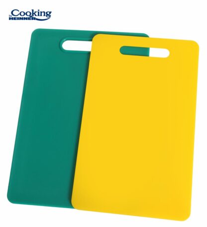 SET OF 2 PLASTIC CUTTING BOARDS
