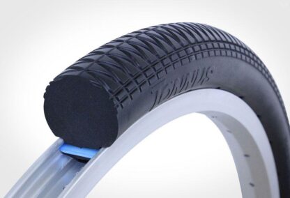 TANNUS AIRLESS NEW SLICK TIRE 700X23