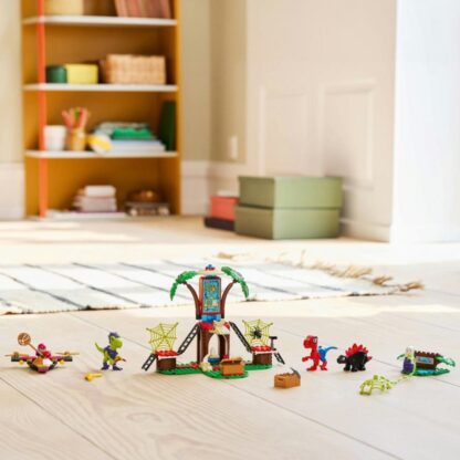Spidey and Gobby's Raptor Battle at Tree House HQ 11200 - Image 8