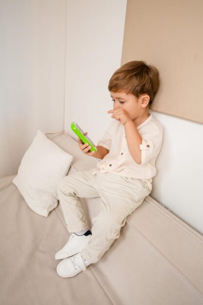 SMARTPHONE TOY - Image 13