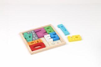 WOODEN PUZZLE WITH NUMBERS, 12 PIECES