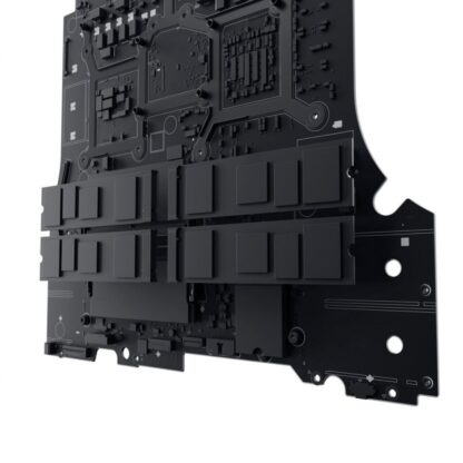 Dell Alienware M18 R1 QHD i7-13700HX 64 2 4070 Windows 11 Pro - Image 12