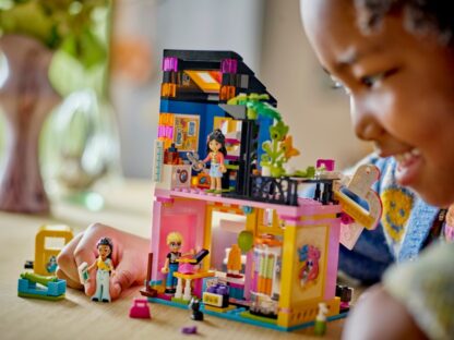 Vintage Fashion Store, LEGO 42614 - Image 4