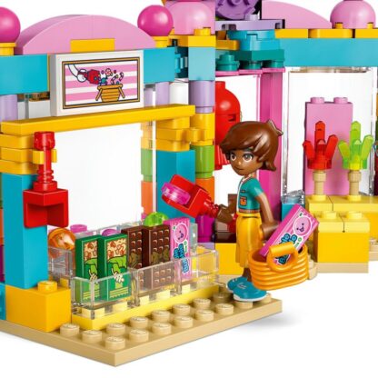 Heartlake City Candy Store 42649 - Image 3