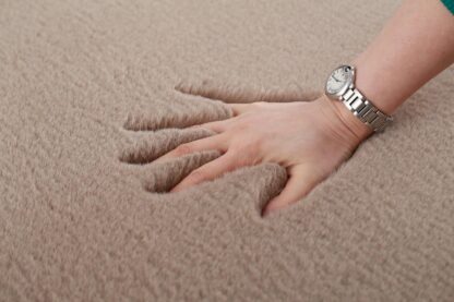 Soft shaggy rug 70x140 cm