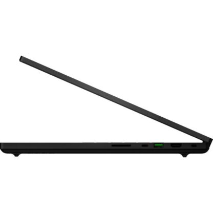 Razer Blade 18 QHD+I9-13950HX 32 2T 4090 - Image 14