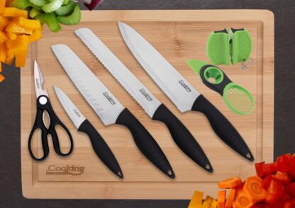 KITCHEN KNIVES 8 PIECES, QUEEN