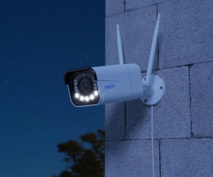 Reolink RLC-811WA surveillance camera; W430