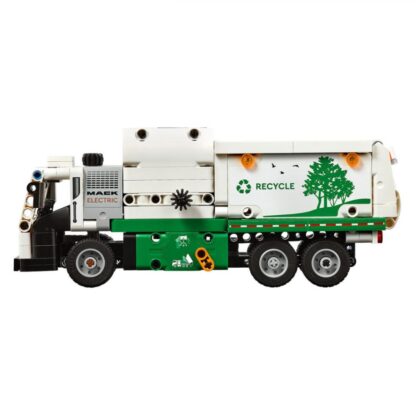 Mack® LR Electric Garbage Truck 42167 - Image 4