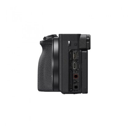 SONY A6600 camera body - Image 5